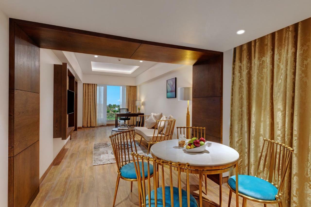 The Fern Residency, Satara Maharashtra Exterior foto